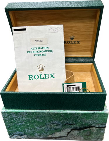 PAPERS Rolex Submariner Date 40mm Black Swiss Only Steel Oyster 16610 Watch BOX