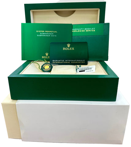 NEW APRIL 2024 PAPERS Rolex Submariner Date BLACK Steel 41mm Watch 126610 LN BOX