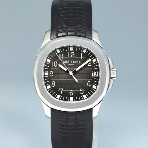 MINT Patek Philippe Steel Aquanaut Black Rubber JUMBO 5165a 38mm Watch Box