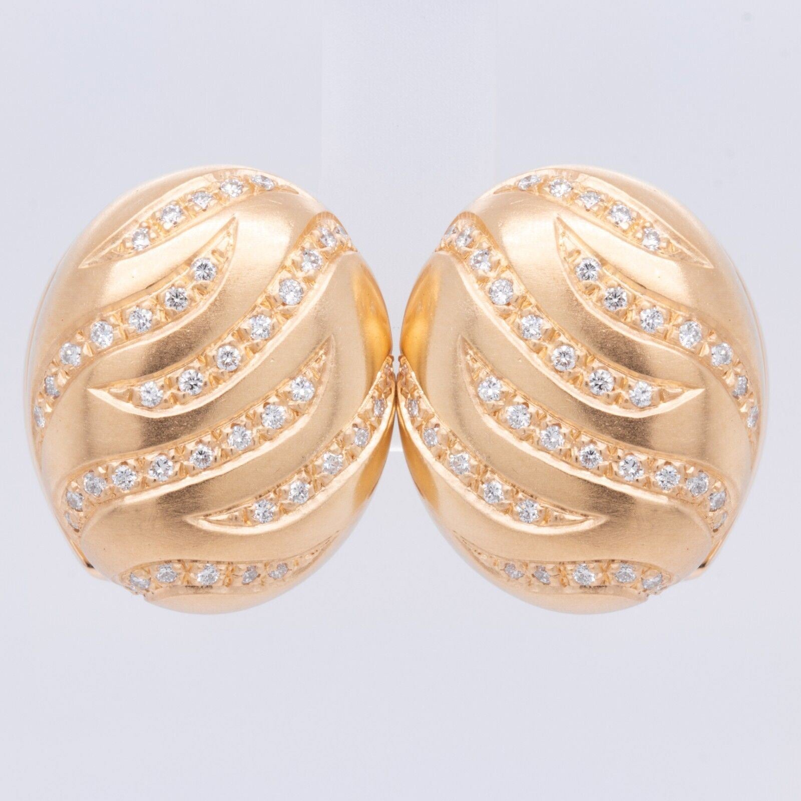 18k Yellow Gold Diamond Swirl Chunky Oval Omega Back Earrings 0.50ctw F-G VS2