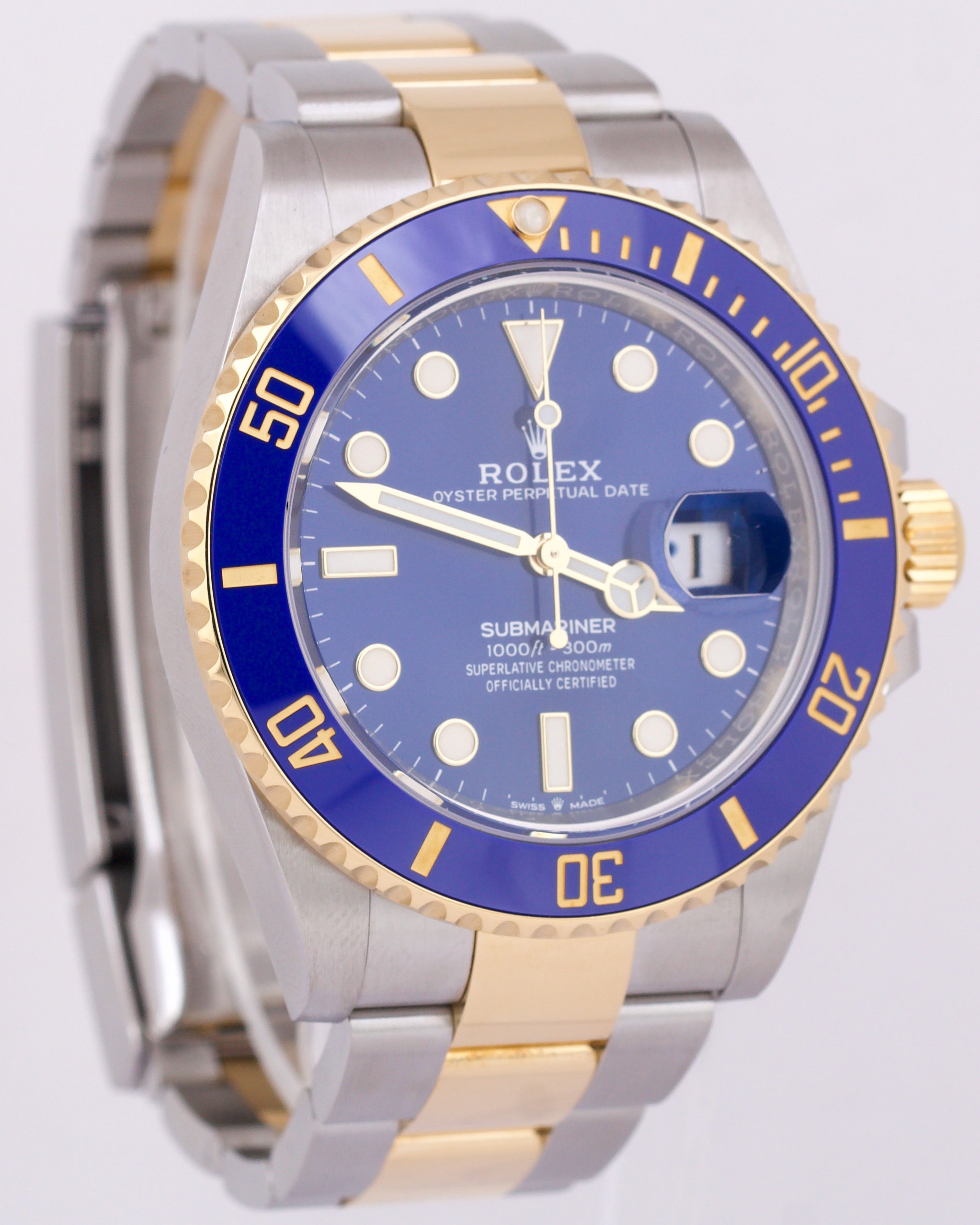 MINT Rolex Submariner Date 41mm BLUE Two-Tone 18K Yellow Gold 126613 LB Watch
