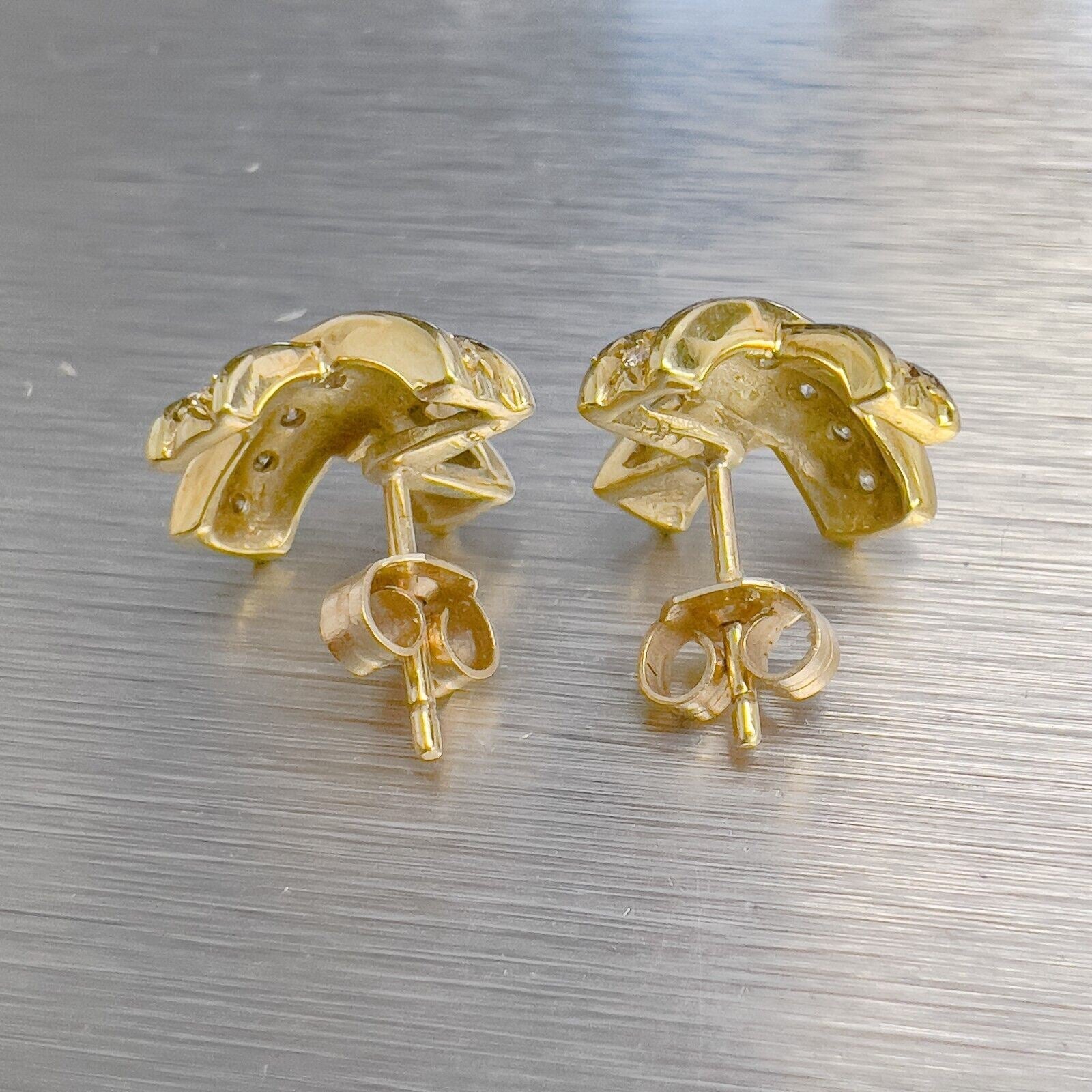 18k Yellow Gold Diamond Curved X Criss Cross Earrings 0.20ctw 5.3g VINTAGE