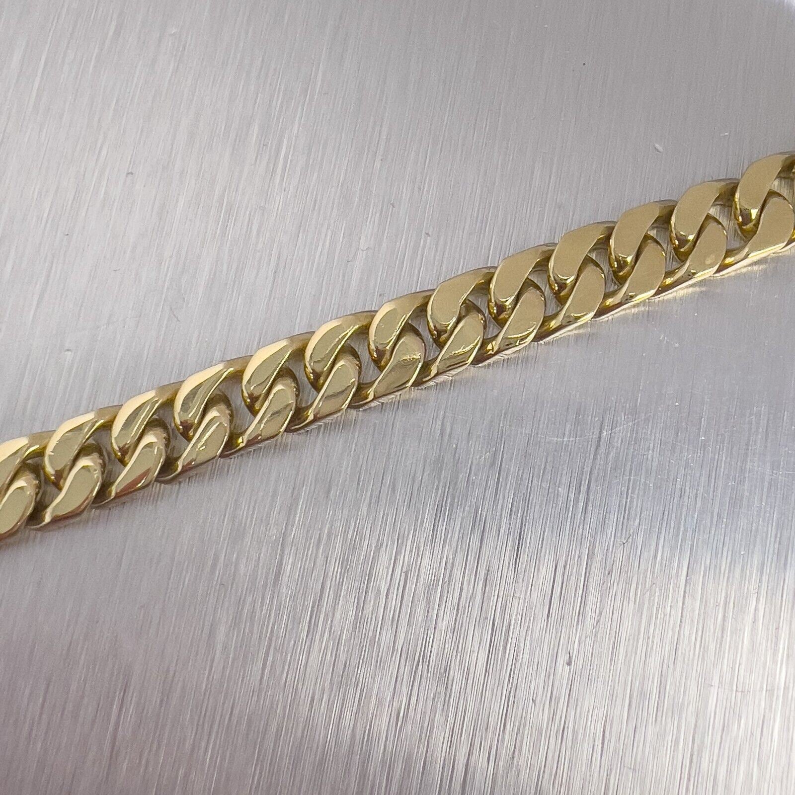 18k Yellow Gold Flat Cuban Link 7.30mm Box Clasp Bracelet 9.25" 46.7g