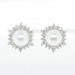 14k White Gold Diamond Halo 7.35mm Pearl Earrings 0.45ctw G SI1 4.1g