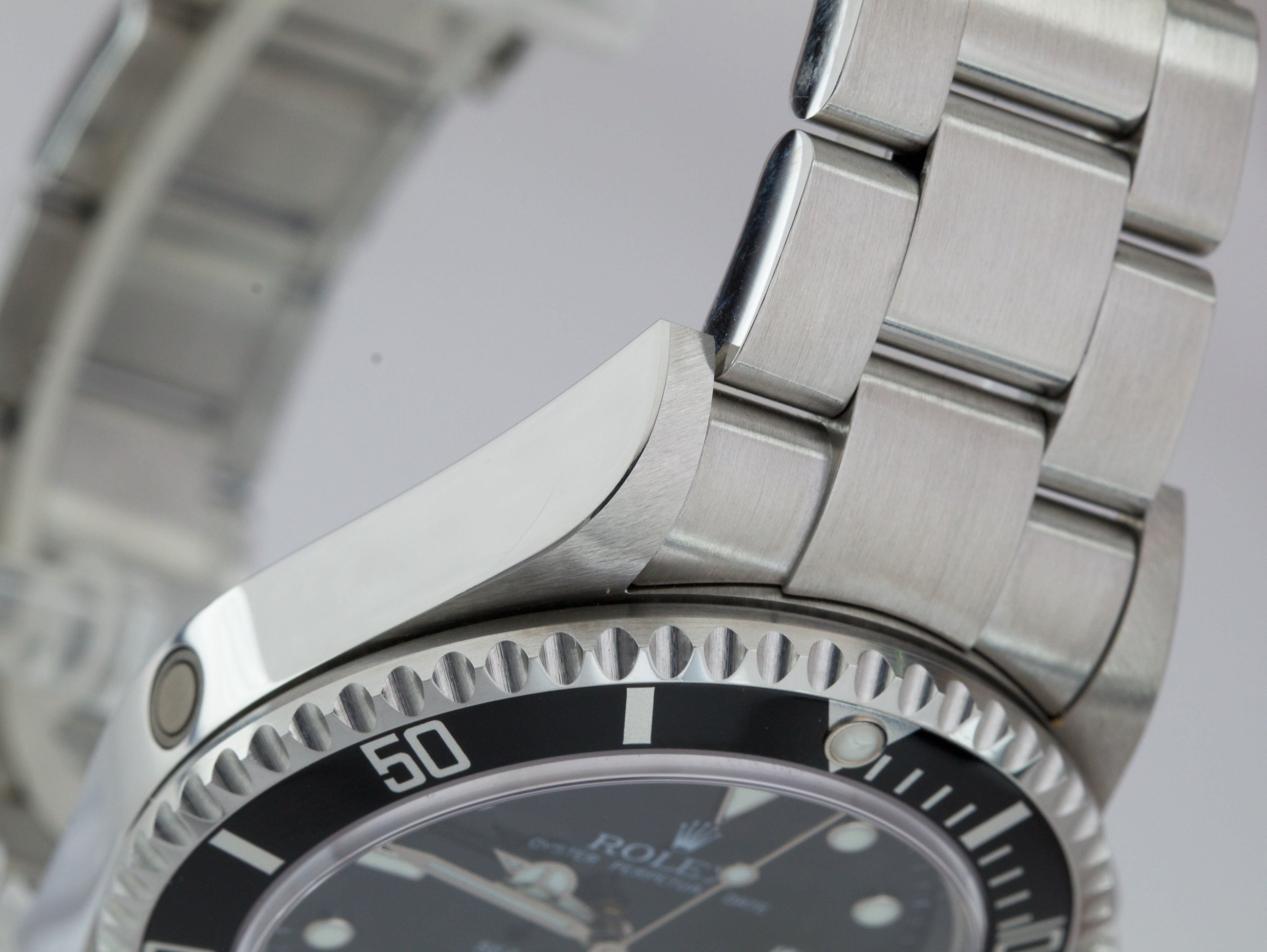 MINT LNIB UNPOLISHED 2004 Rolex Sea-Dweller Black 40mm Watch 16600 FULL SET B+P
