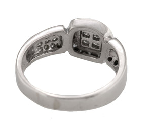 Stunning Modern Platinum 0.81ctw Princess Cut Diamond Promise Cocktail Ring
