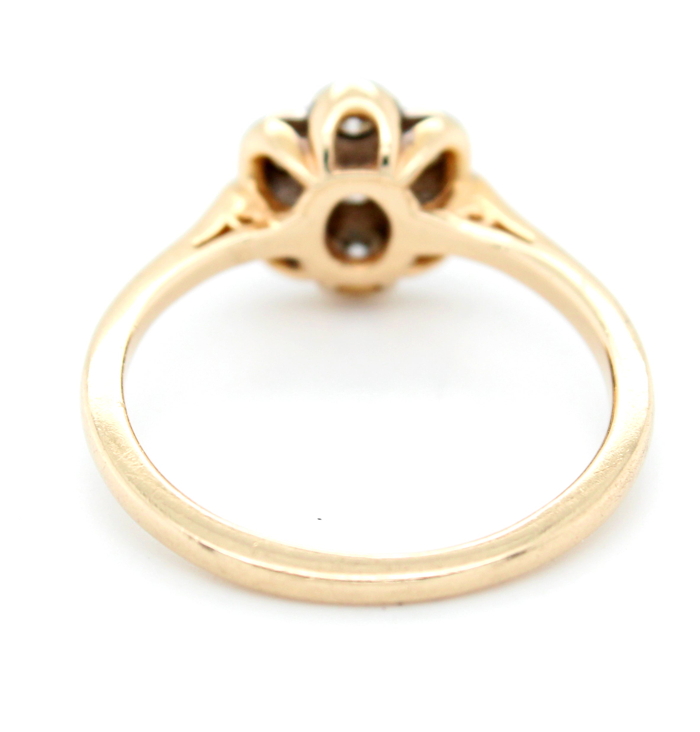 Vintage 0.50ctw Diamond Flower Ring in 14k Yellow Gold | Size 7.25
