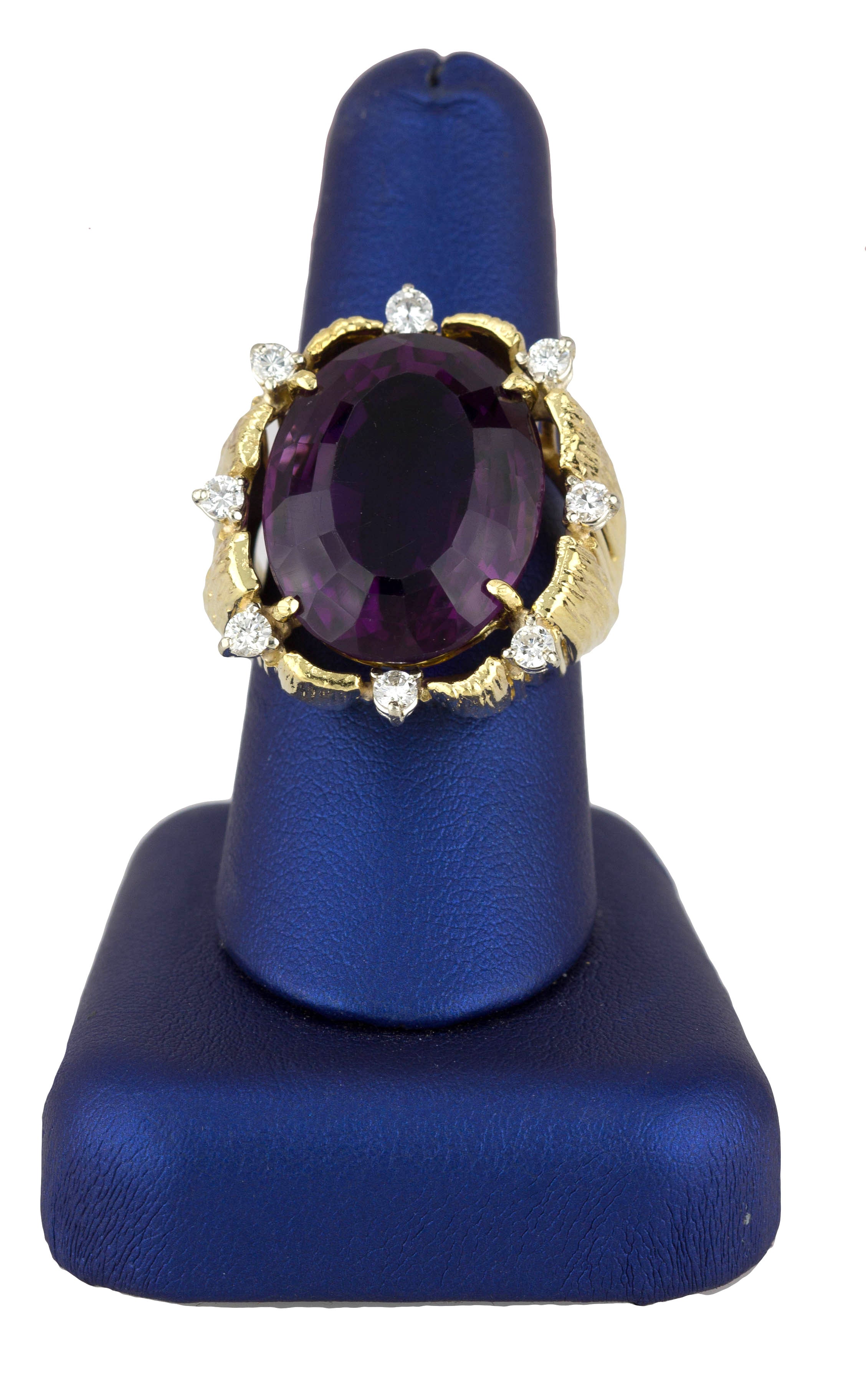 Women's Modernist 18K Yellow Gold 22x17mm Oval Amethyst Diamond Cocktail Ring