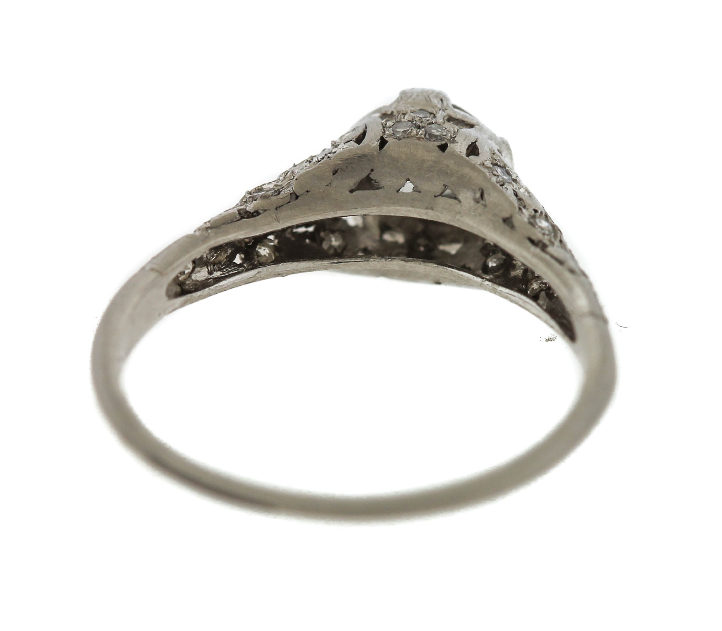 Ladies Antique Art Deco Platinum 0.64ctw Diamond Filigree Engagement Ring EGL