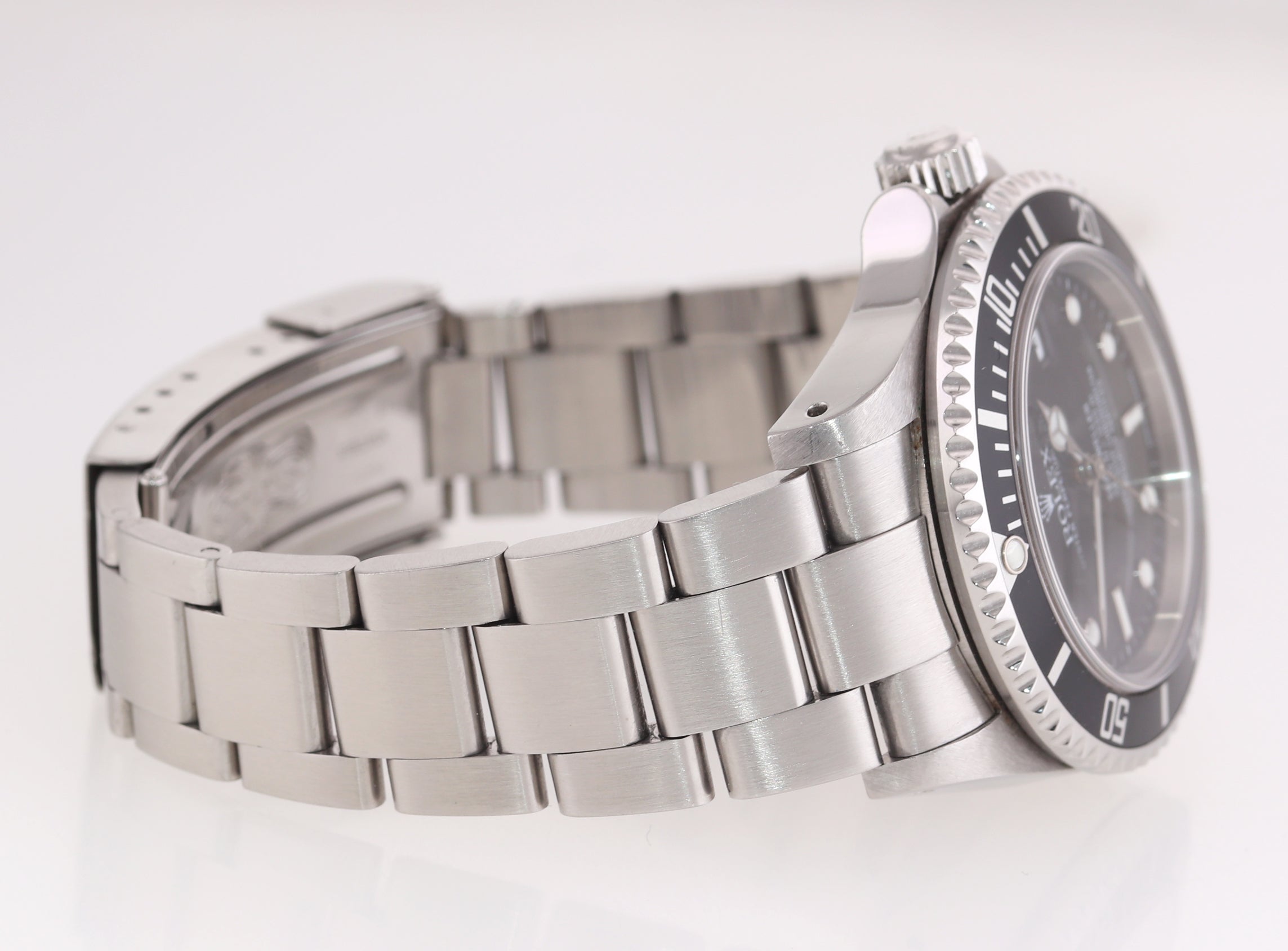 2002 Rolex Sea-Dweller Steel 16600 Black Dial Date 40mm No holes Watch Box