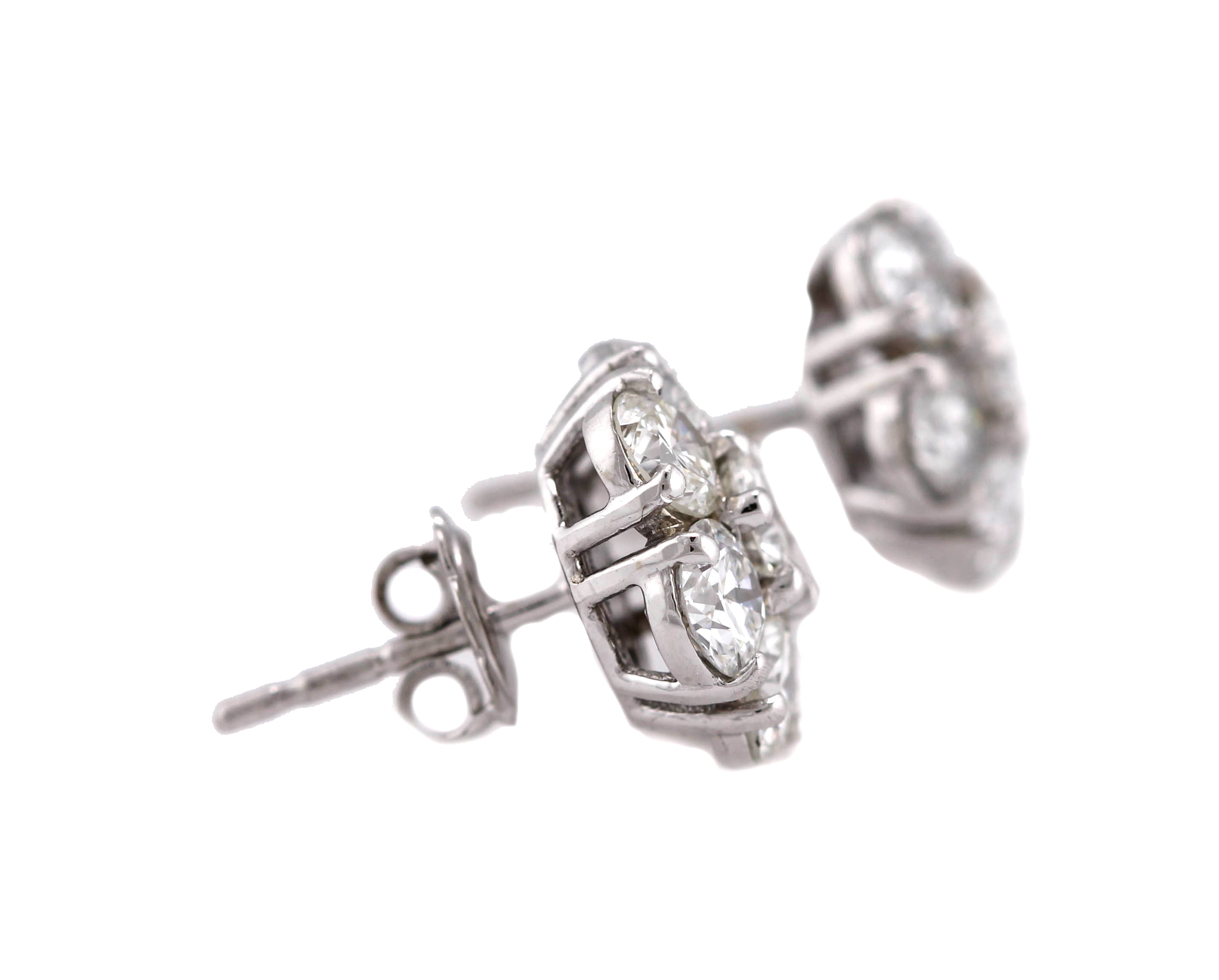 Stunning Ladies Estate 14K White Gold 4.45ctw Diamond Cluster Stud Earrings