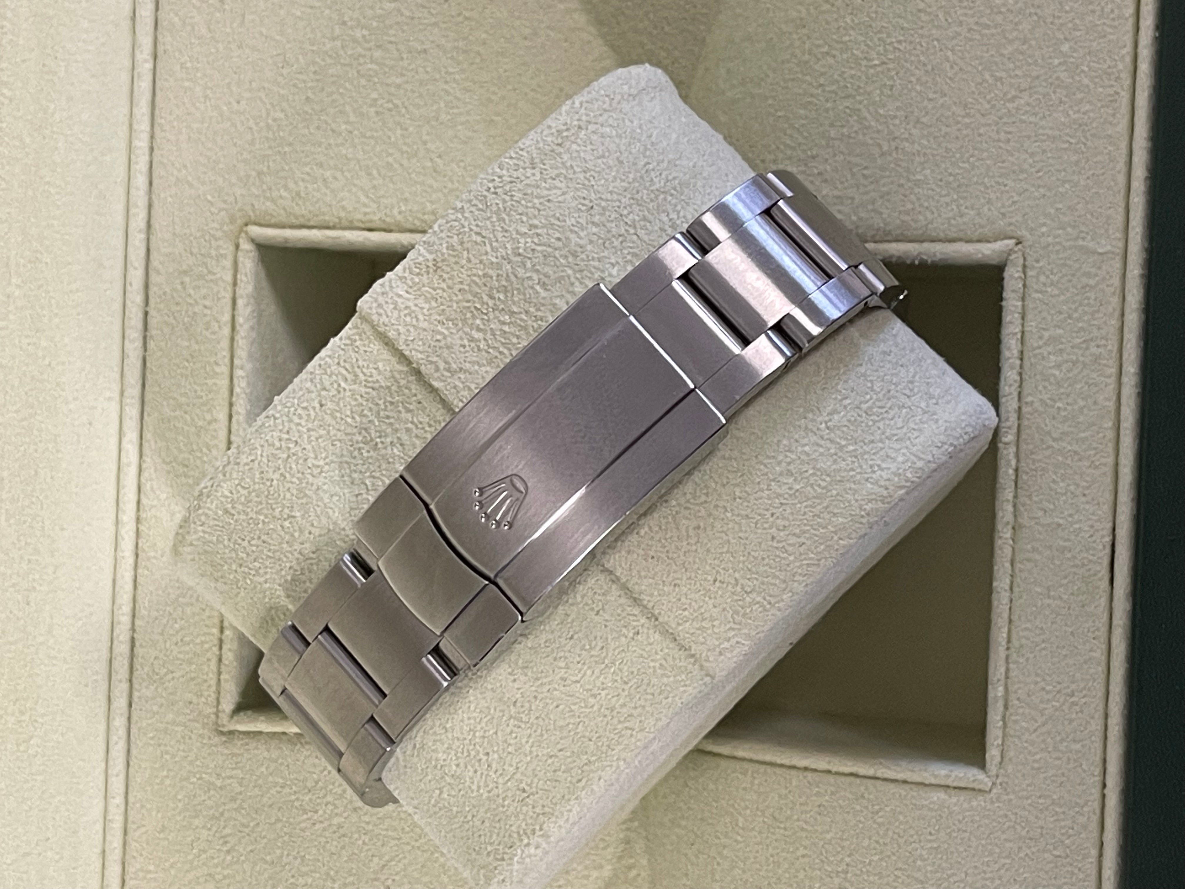 2018 Rolex Oyster Perpetual 39mm Dark Rhodium Stainless Steel 114300 Watch B&P