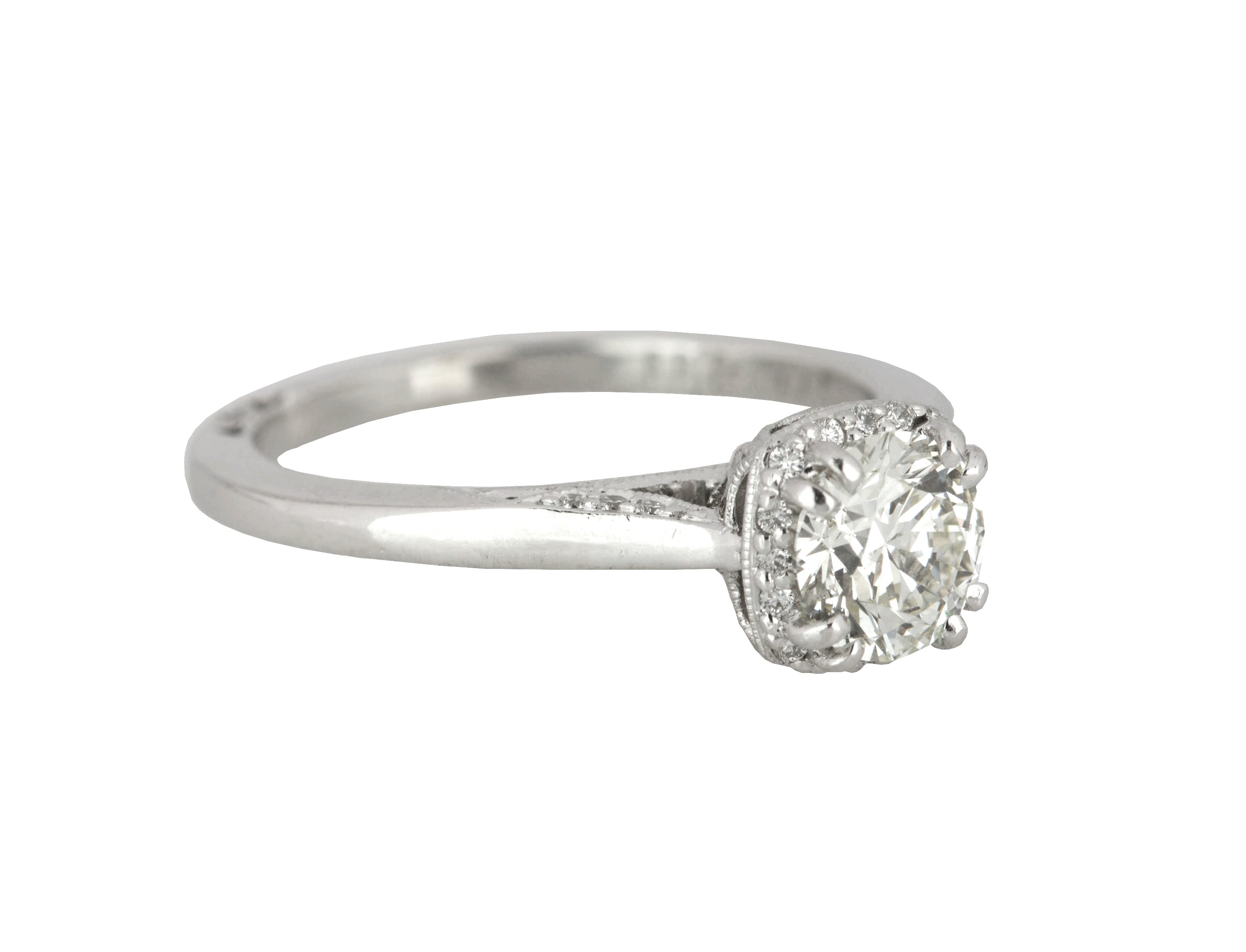 Tacori Dantela 18K White Gold 0.79CT Round Brilliant Diamond Engagement Ring GIA