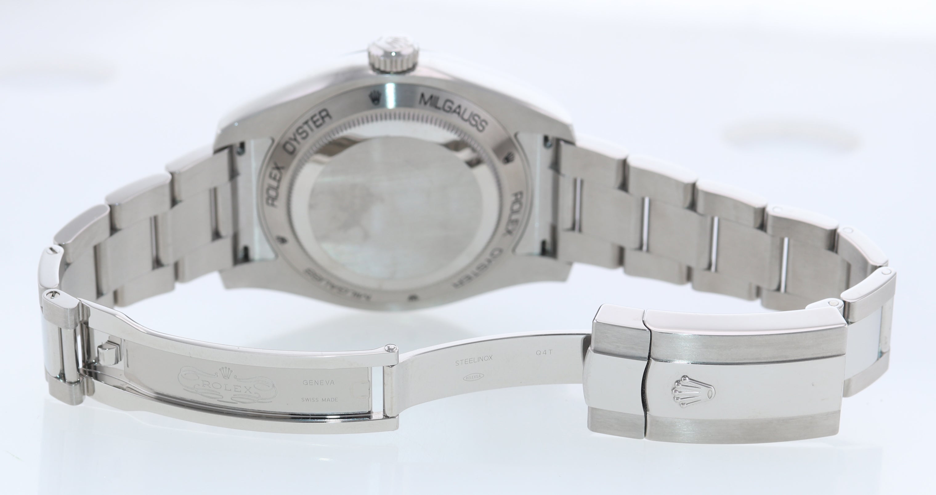PAPERS Rolex Milgauss Blue Dial Anniversary Green 116400GV Steel Watch Box