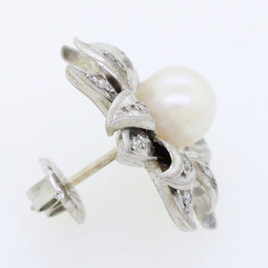 Vintage 14k White Gold 7.13mm Pearl and Diamond Flower Stud Earrings