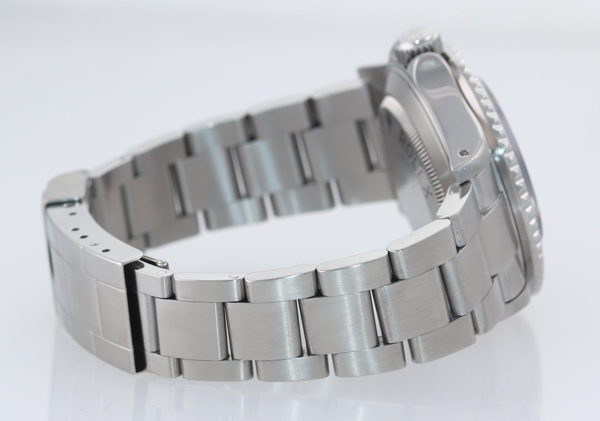 Rolex Sea-Dweller Steel TRITIUM 16600 Black Dial Date 40mm  Watch Box