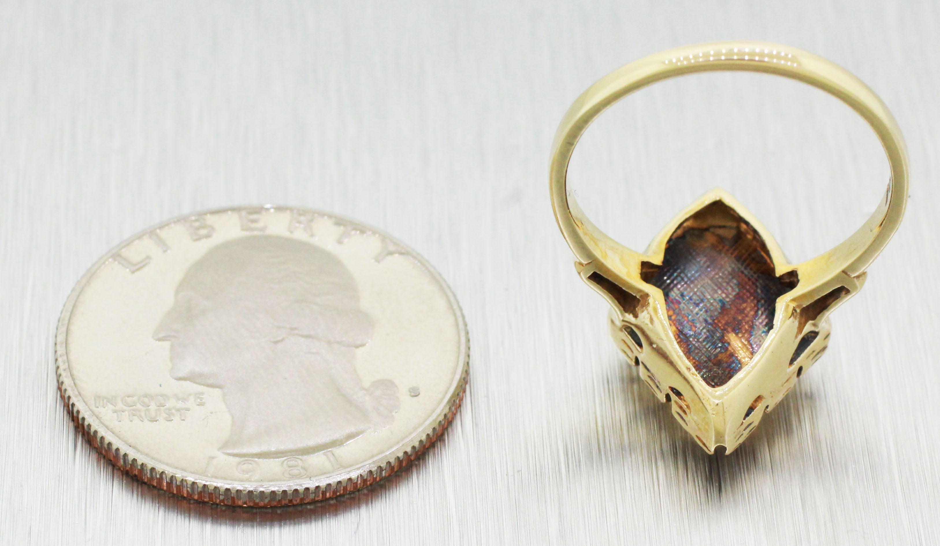 Vintage Estate 10k Solid Yellow Gold Nugget Rhombus Cocktail Ring