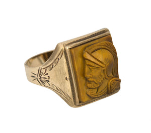 Antique Art Deco 10K Yellow Gold Tigers Eye Intaglio Roman Soldier Carved Ring
