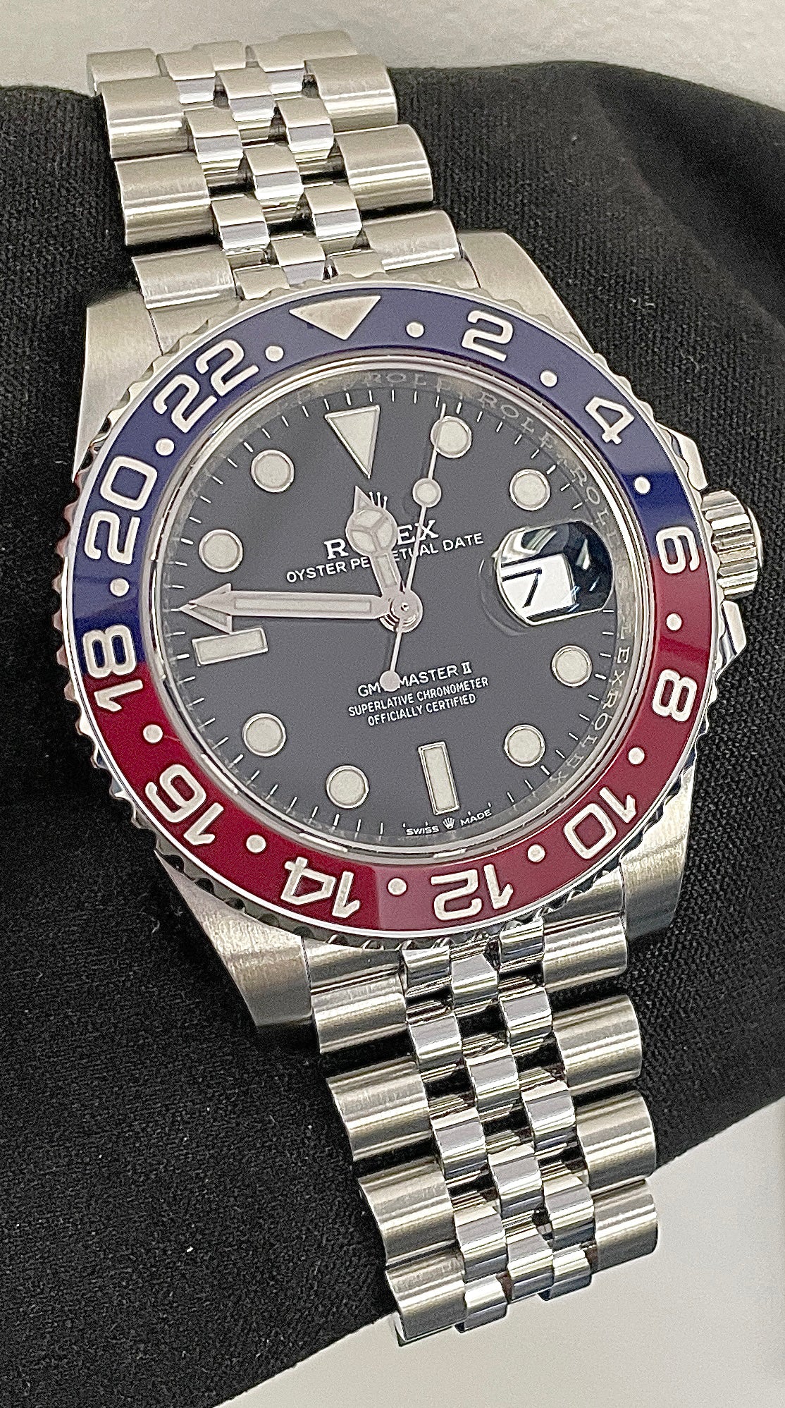 MINT 2019 Rolex GMT Master II PEPSI Jubilee Blue Red Ceramic Steel 126710 Watch