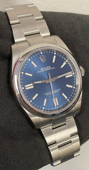 NEW STICKERED 2022 Rolex Oyster Perpetual OP 41 Blue 124300 41mm Stainless Watch