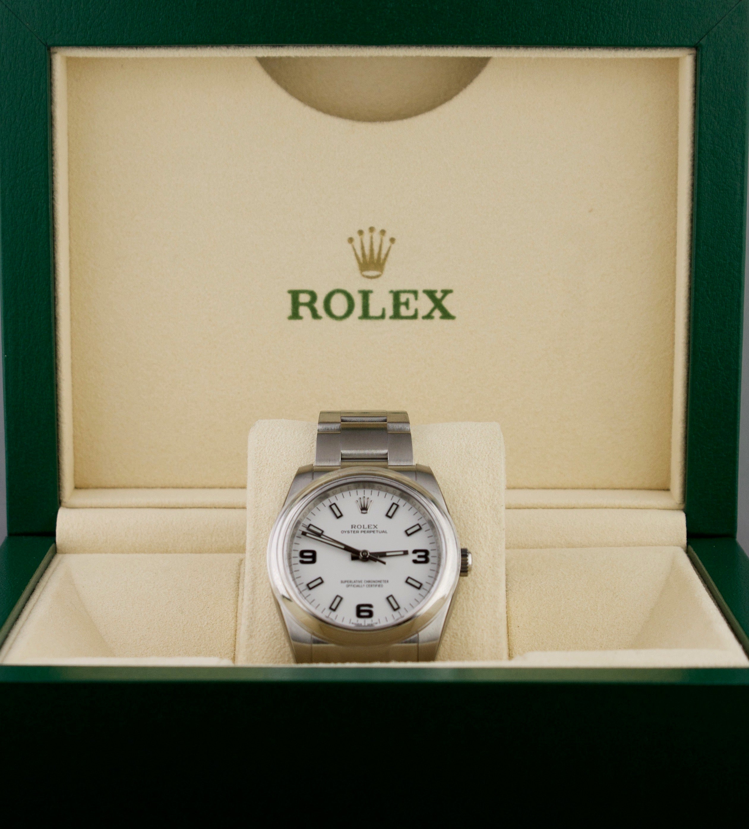 2014 BRAND NEW Rolex Oyster Perpetual 34mm White 114200 Stainless Engraved Watch