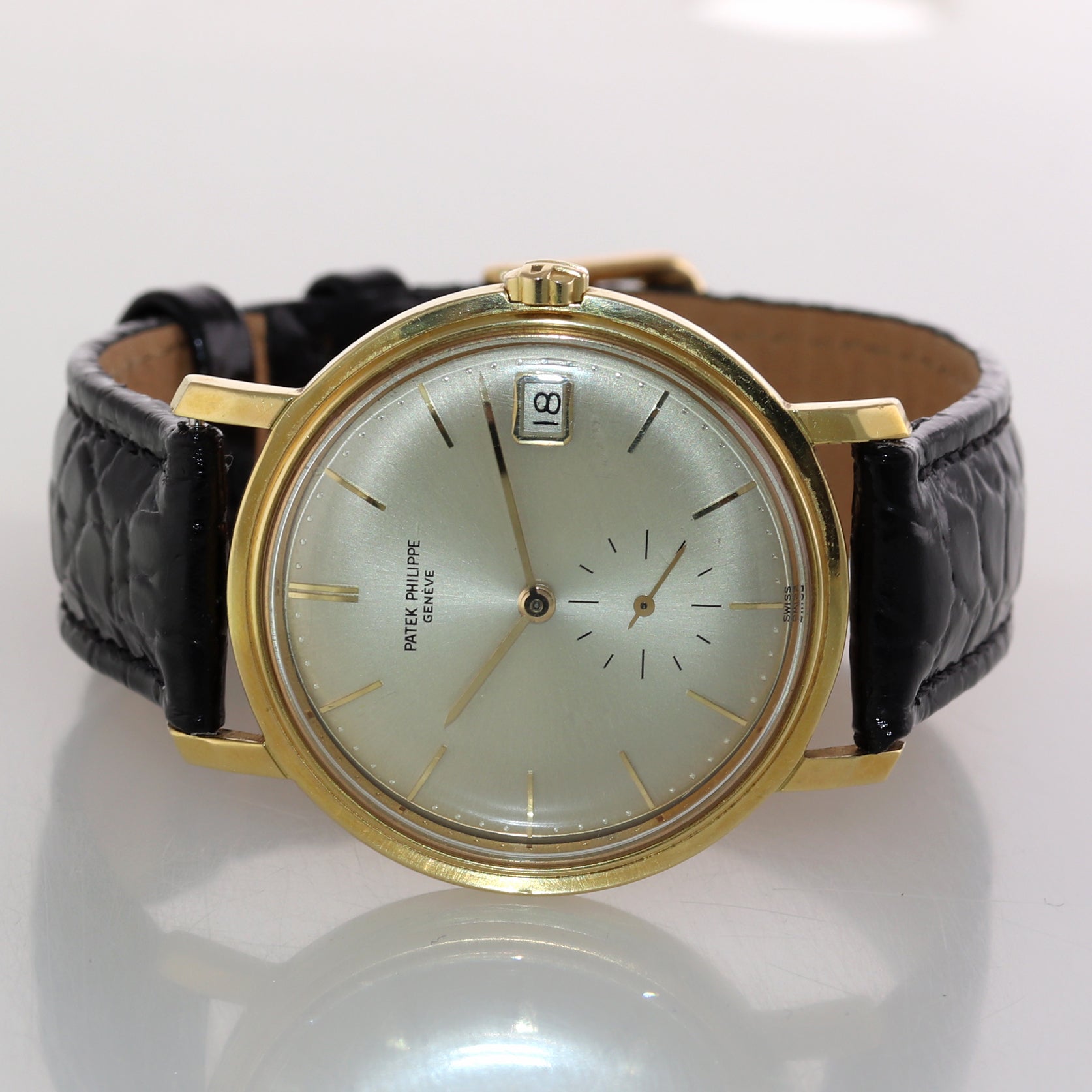 Patek Philippe Calatrava 18k Yellow Gold Silver Date 35mm Automatic 3445 Watch