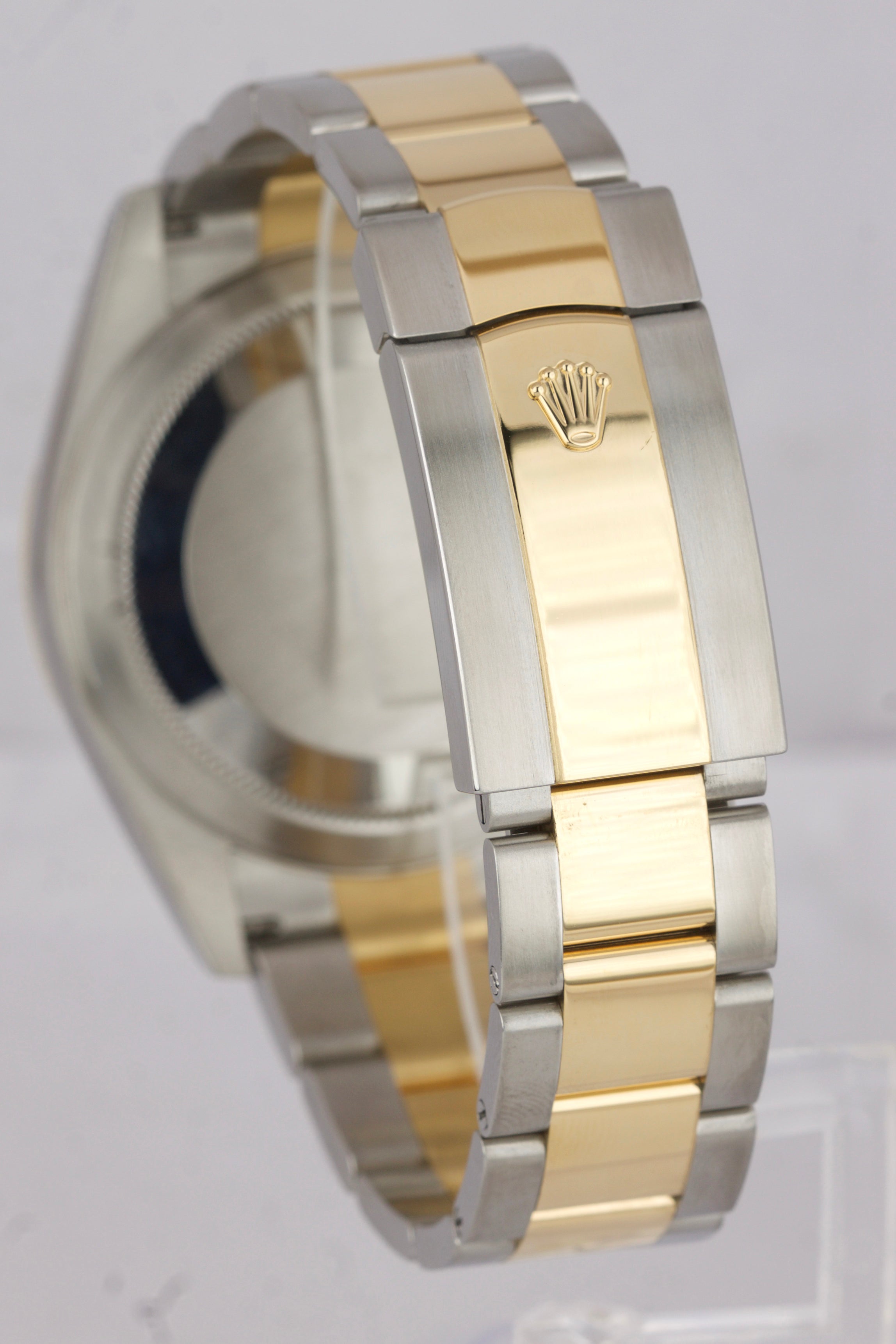 2019 Rolex Sky-Dweller 326933 Champagne 18K Two Tone Gold Stainless 42mm Watch