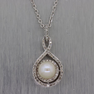 Modern 14k White Gold 0.25ctw Diamond & Pearl Teardrop 18" Necklace