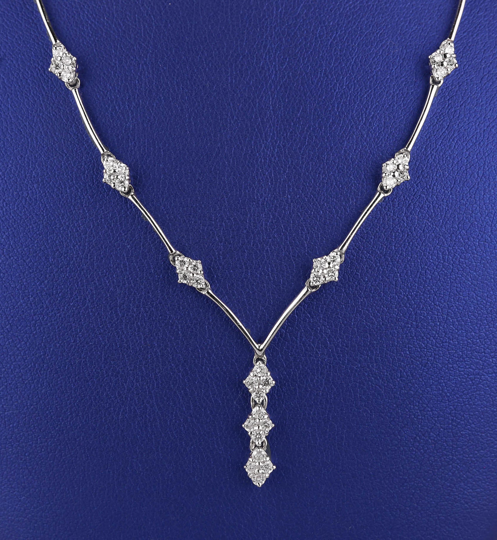 Ladies Vintage Estate 14K White Gold 1.17ctw Diamond Dangling 16.00" Necklace