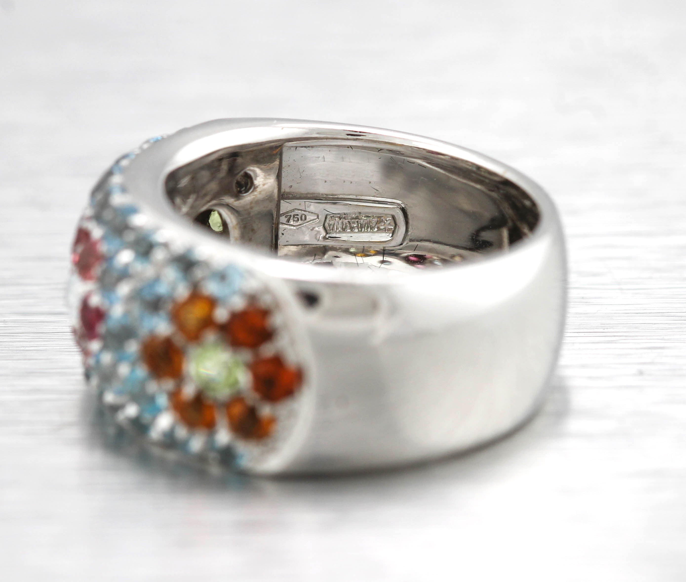 Beautiful Ladies 18K 750 White Gold Multi-Colored Gemstone Floral Band Ring