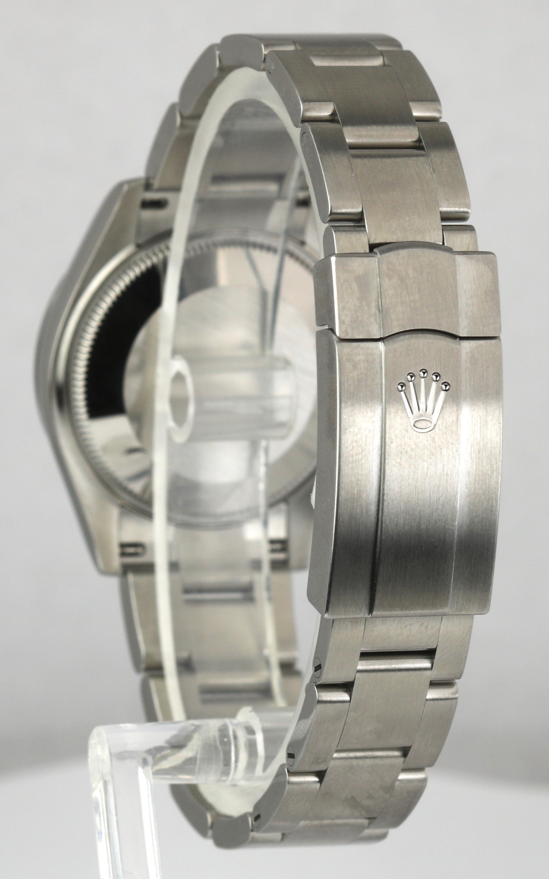 MARCH 2022 Rolex Oyster Perpetual 31 Green 31mm Mid-Size Oyster 277200