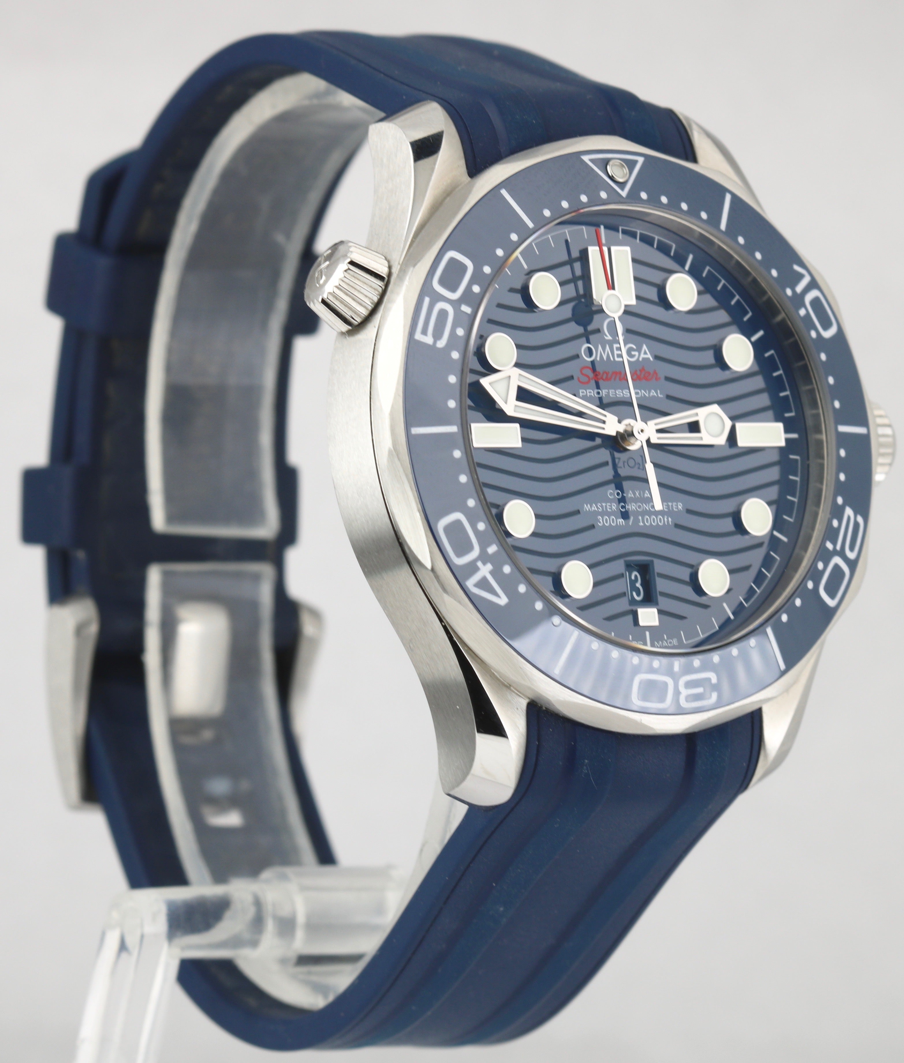 2018 Omega Seamaster Diver 300M 42mm Blue Wave 210.32.42.20.03.001 Steel Watch
