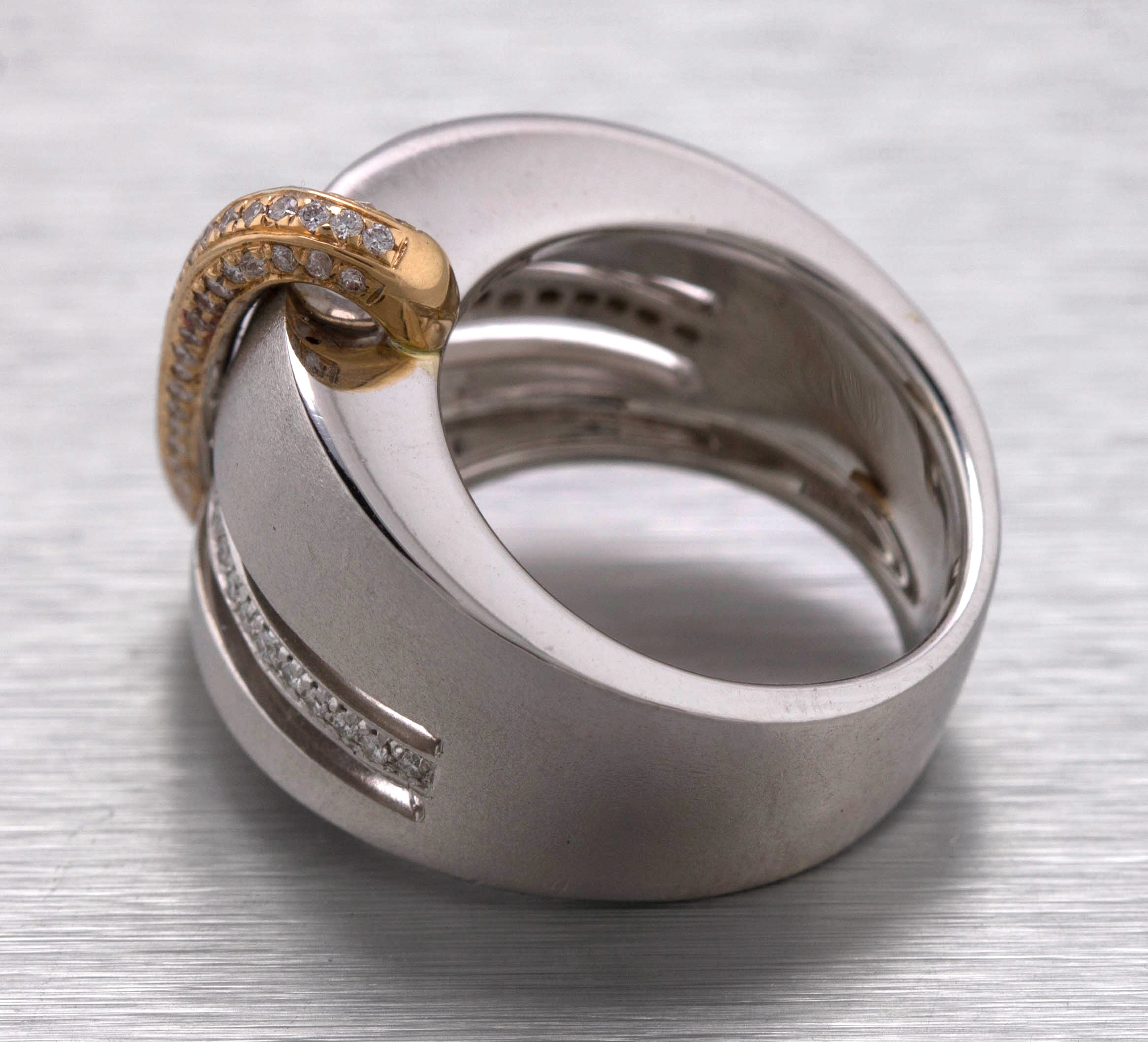 Ladies Retro Modernist 18K White Yellow Gold Two-Tone 0.96ctw Diamond Ring