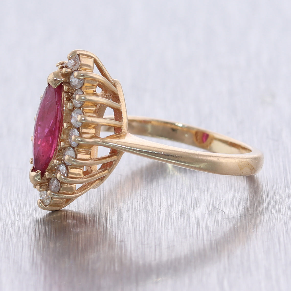 Vintage Estate 14k Yellow Gold 1.25ctw Pink Sapphire & Diamond Navette Ring