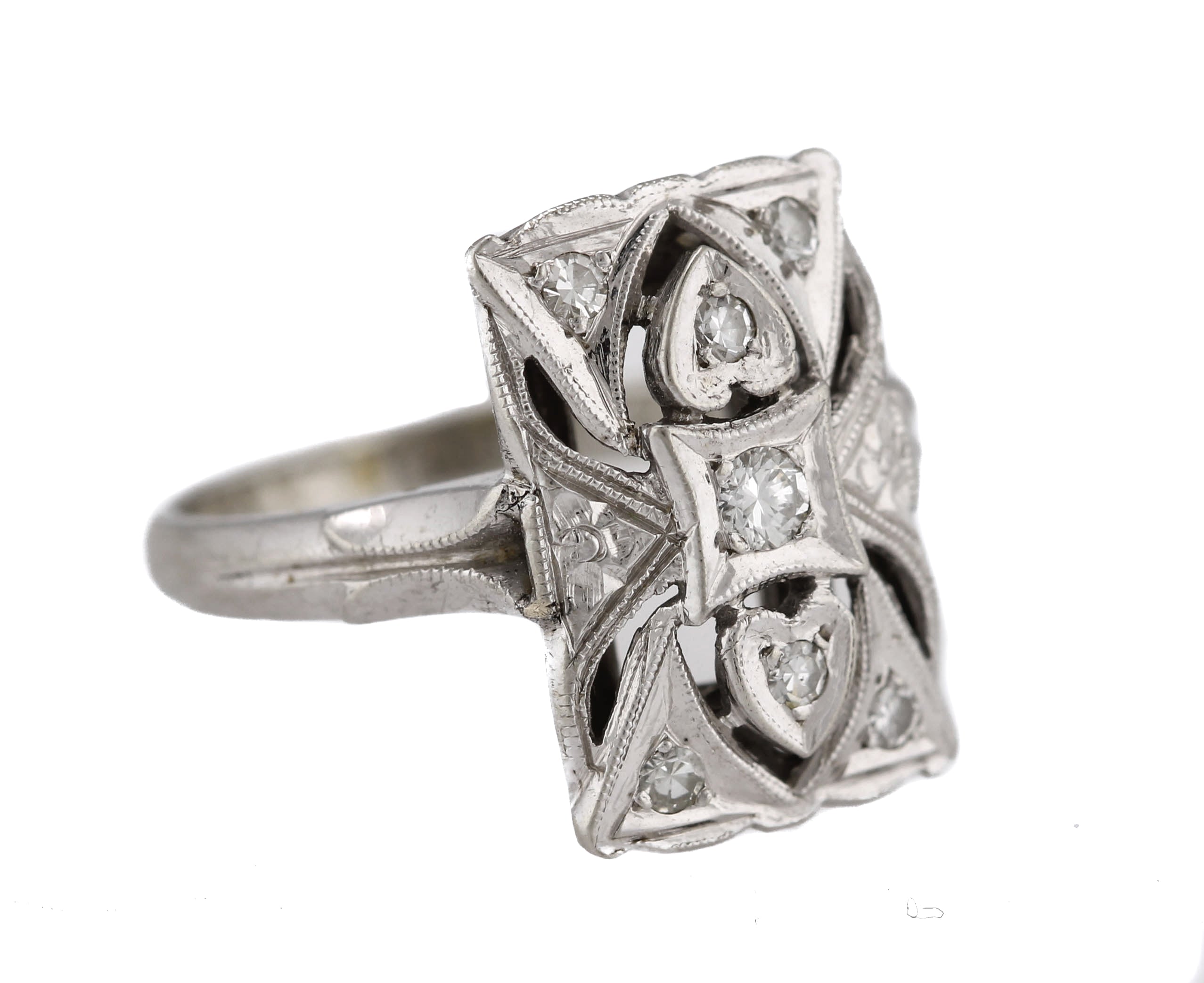 Ladies Antique Art Deco 14K White Gold 0.18ctw Diamond Filigree Cocktail Ring