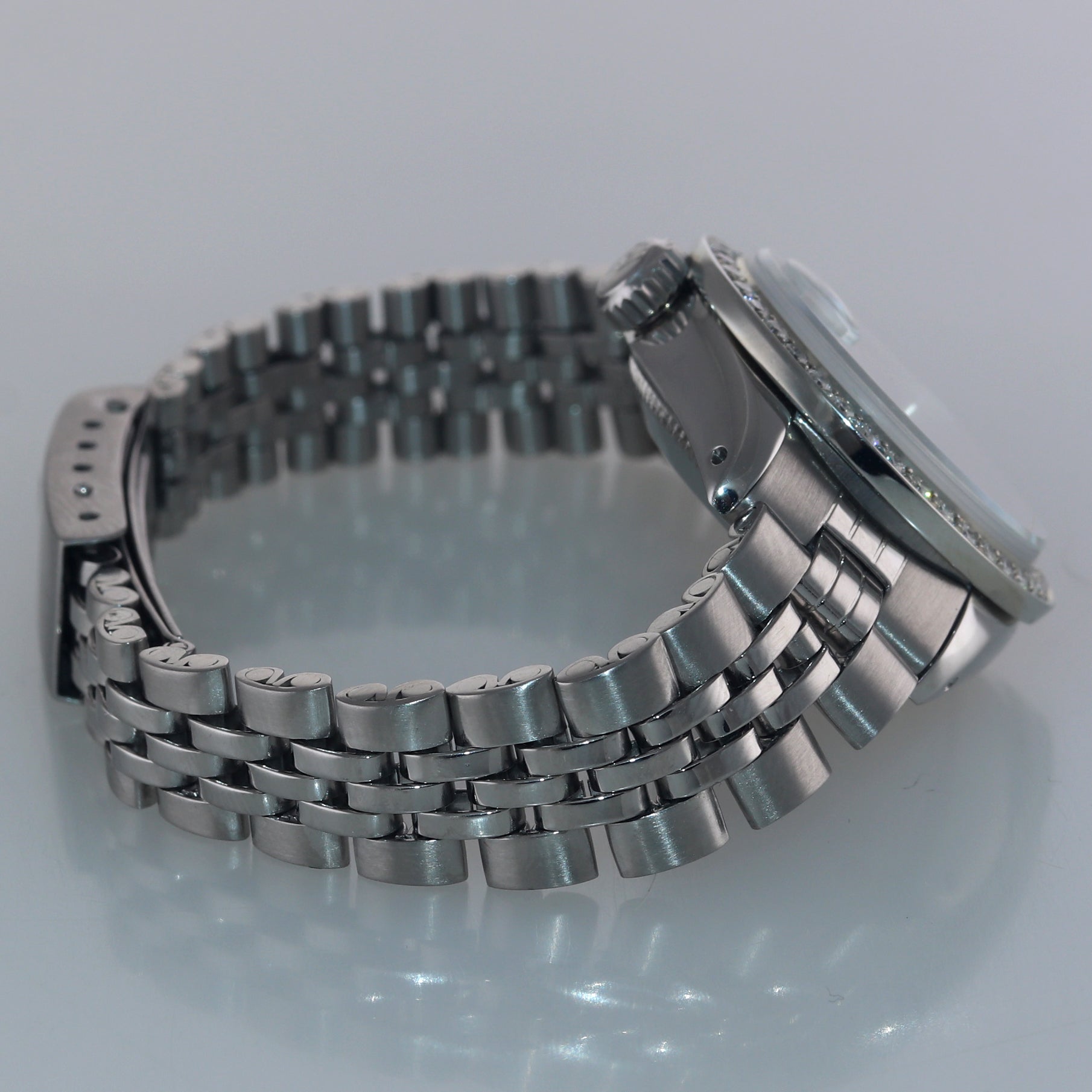 Diamond Ladies Rolex DateJust 26mm 6917 Steel Jubilee Diamond Bezel Dial Watch