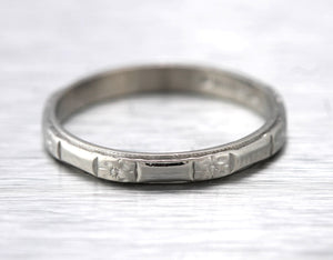 Lovely Ladies Vintage Estate Dainty Platinum Sun Ray Etched Eternity Band Ring