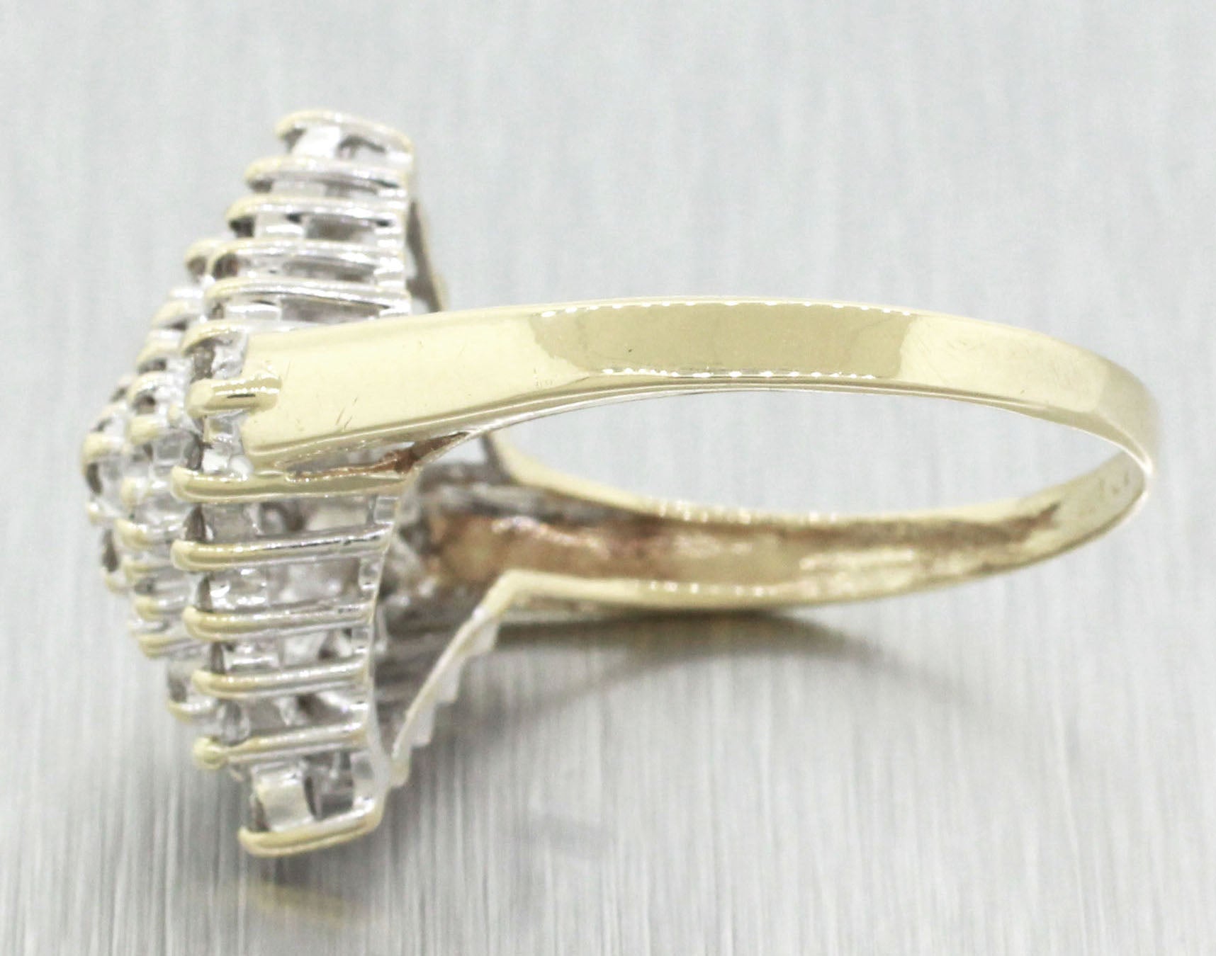 Vintage Estate 10k Solid Yellow & White Gold 0.40ctw Diamond Cluster Ring